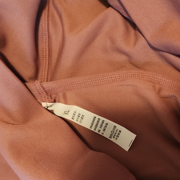 Vitae Apparel Bra and Leggings - Picture 6 of 6